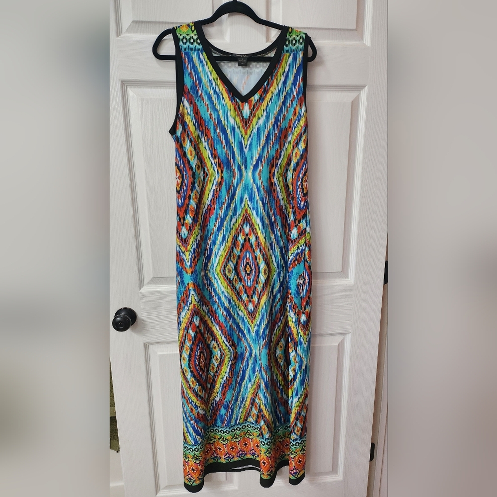 Sleeveless summer dress
